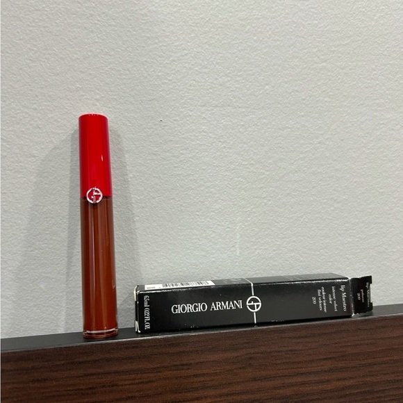 Giorgio Armani Lip Maestro - Picture 4 of 7